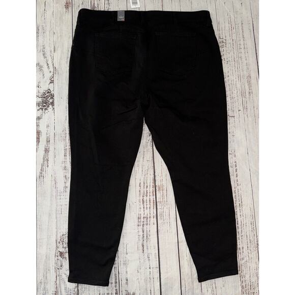 NEW Torrid Bombshell Skinny Stretch Jeans Black Size 26R High Rise - Picture 4 of 7